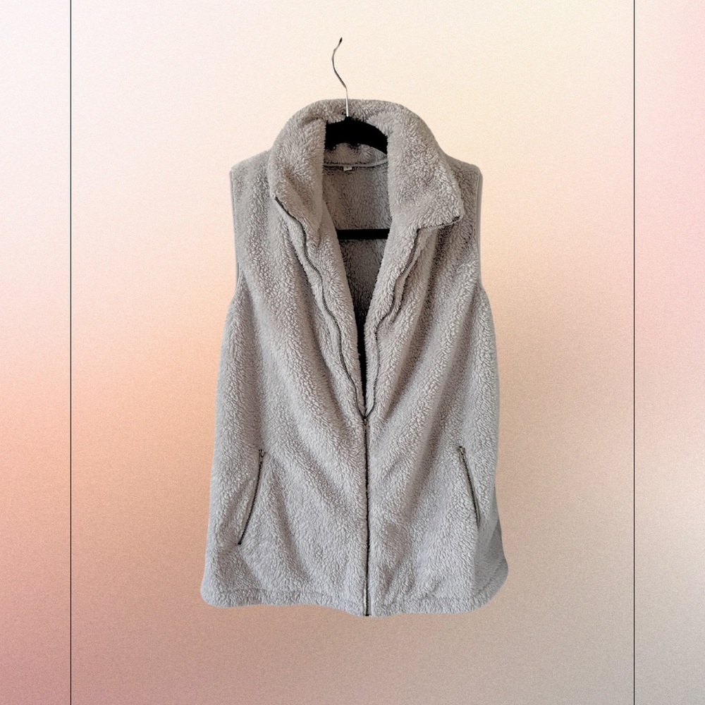 Women's Cozy Gray Fleece Vest